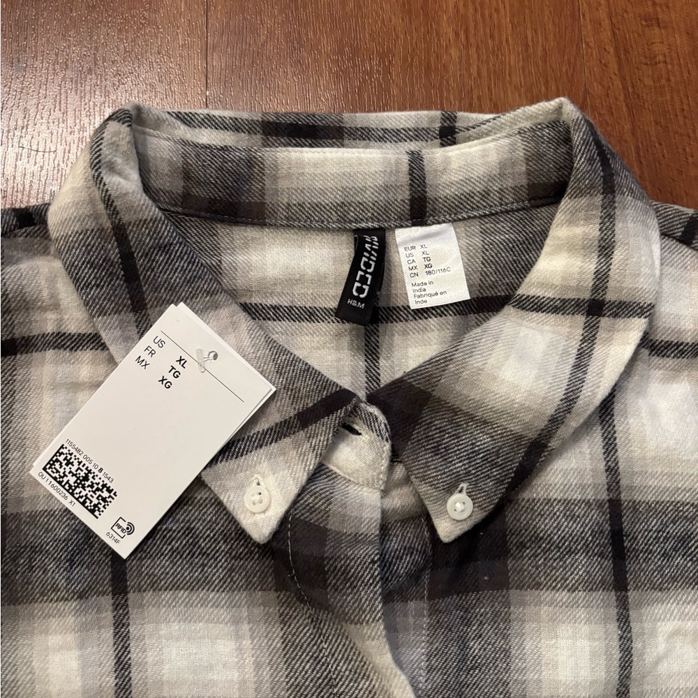 H&M Men's Monochrome Plaid Button-Down Shirt